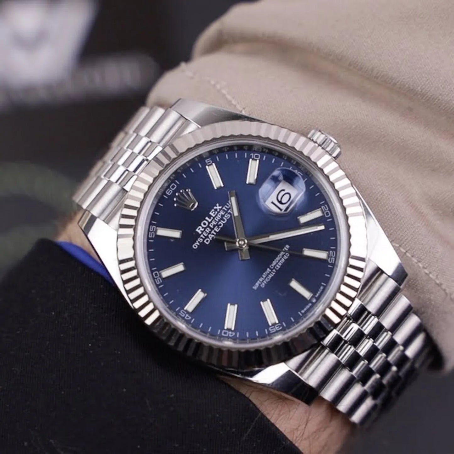 Rolex Datejust 41mm Oystersteel and white gold Bright Blue Dial 126334-0002